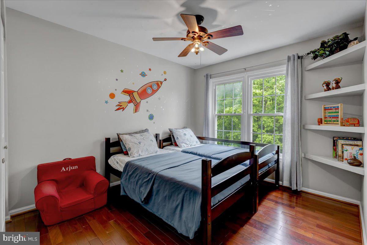4321 GYPSY COURT