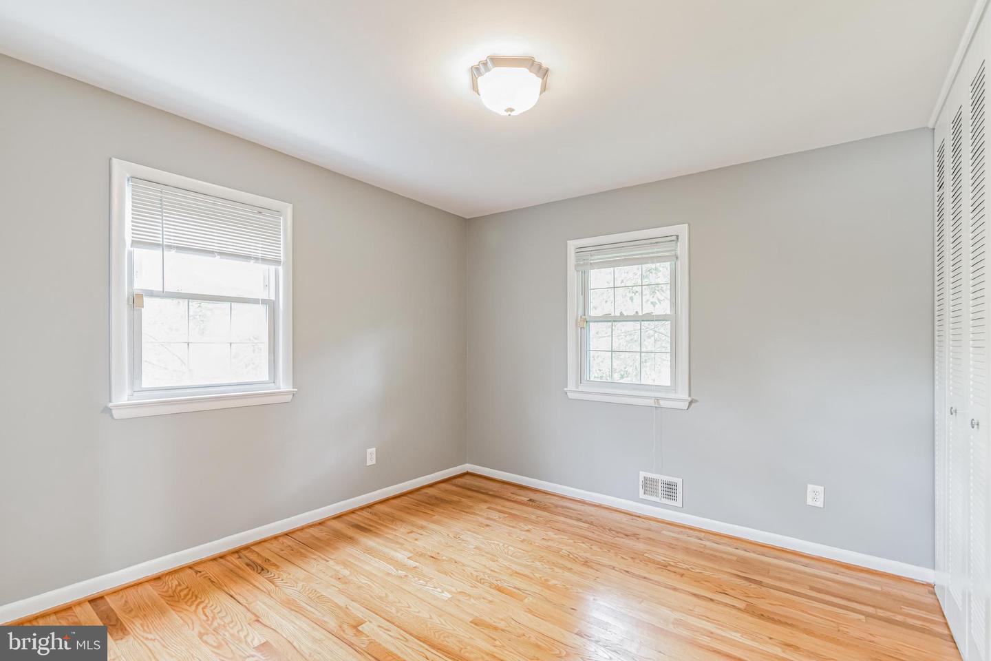 3428 RAMSGATE TERRACE