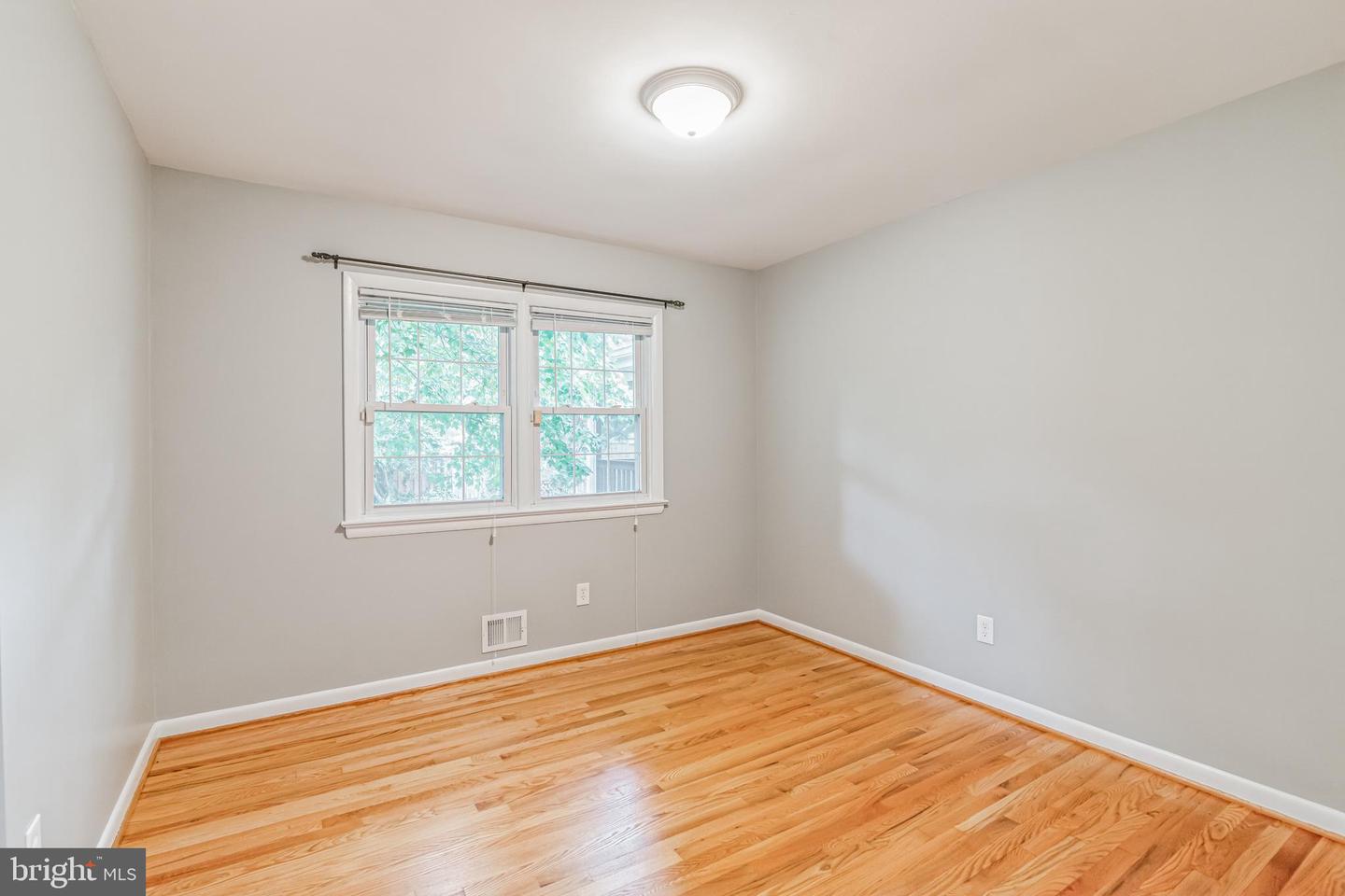 3428 RAMSGATE TERRACE