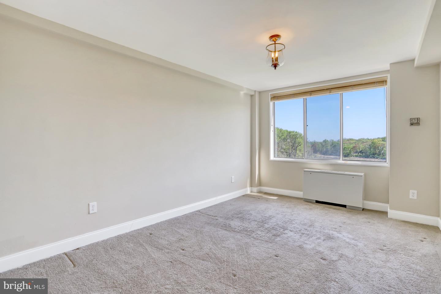 6631 WAKEFIELD DRIVE Unit: 612