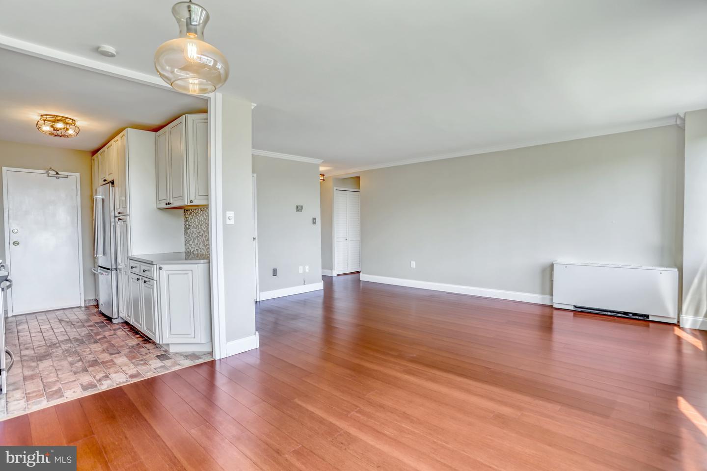 6631 WAKEFIELD DRIVE Unit: 612