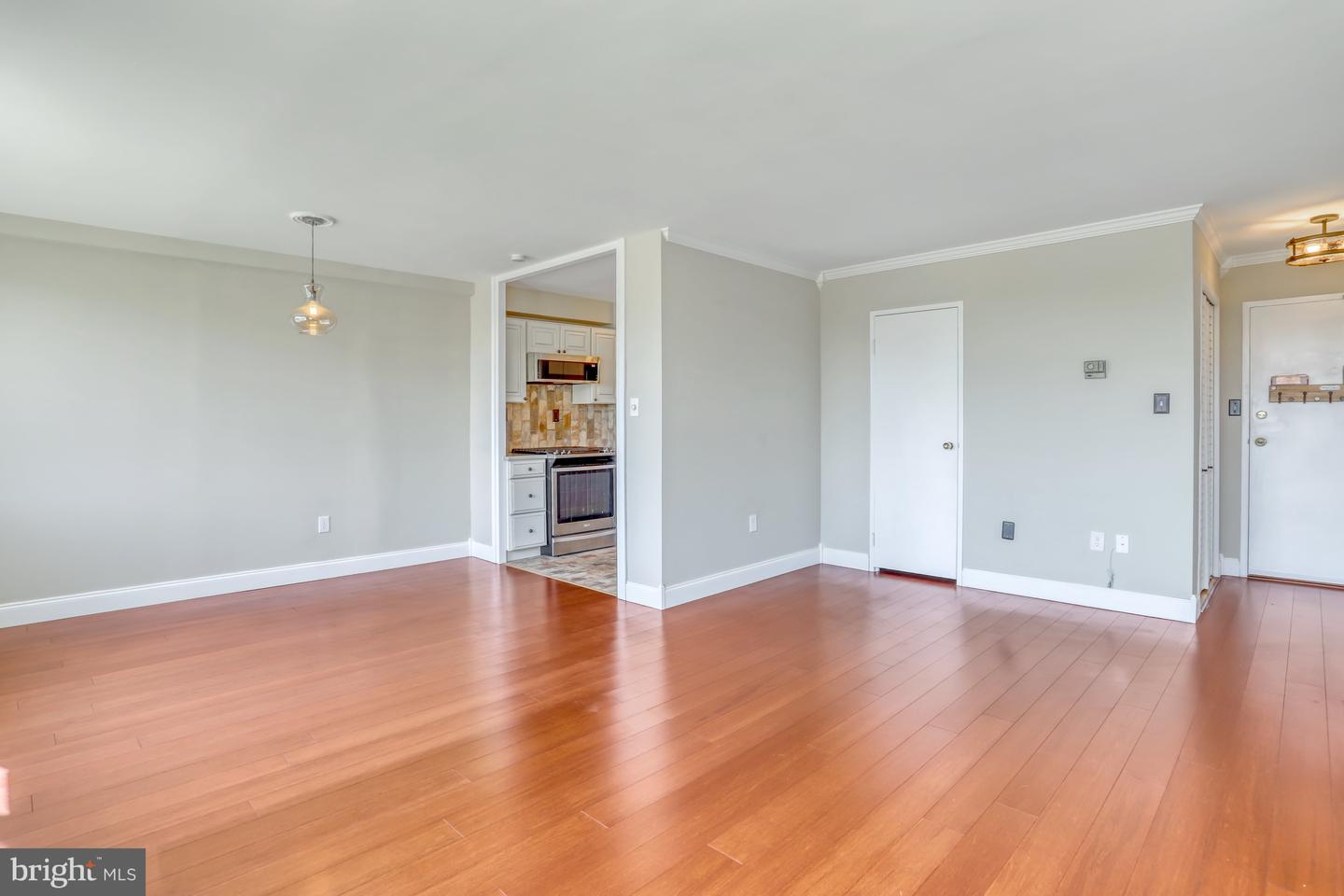 6631 WAKEFIELD DRIVE Unit: 612