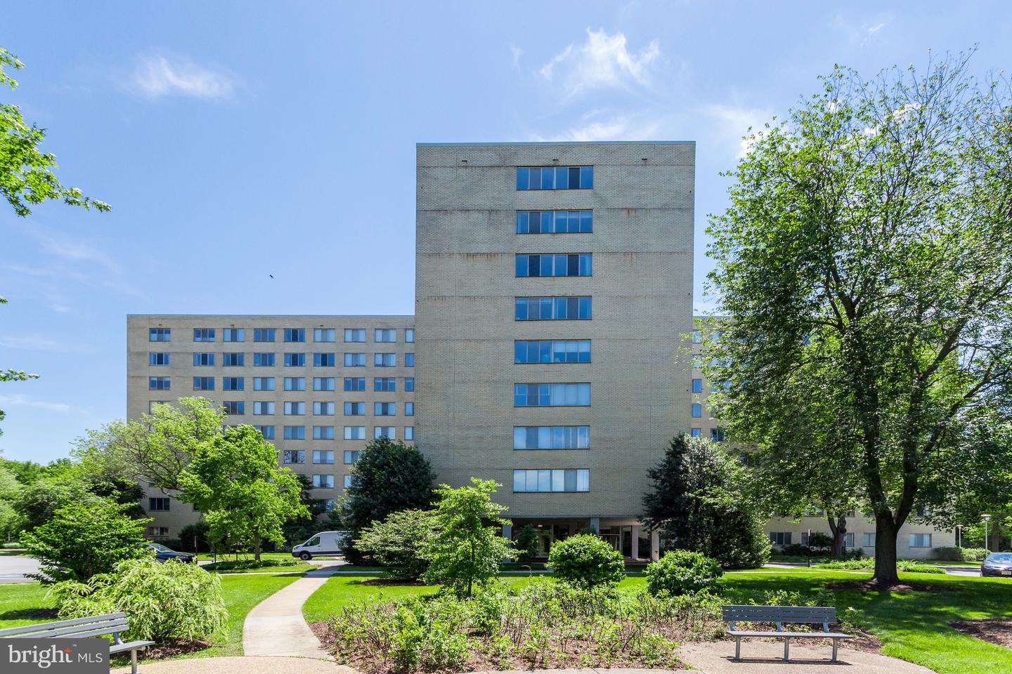 6631 WAKEFIELD DRIVE Unit: 612