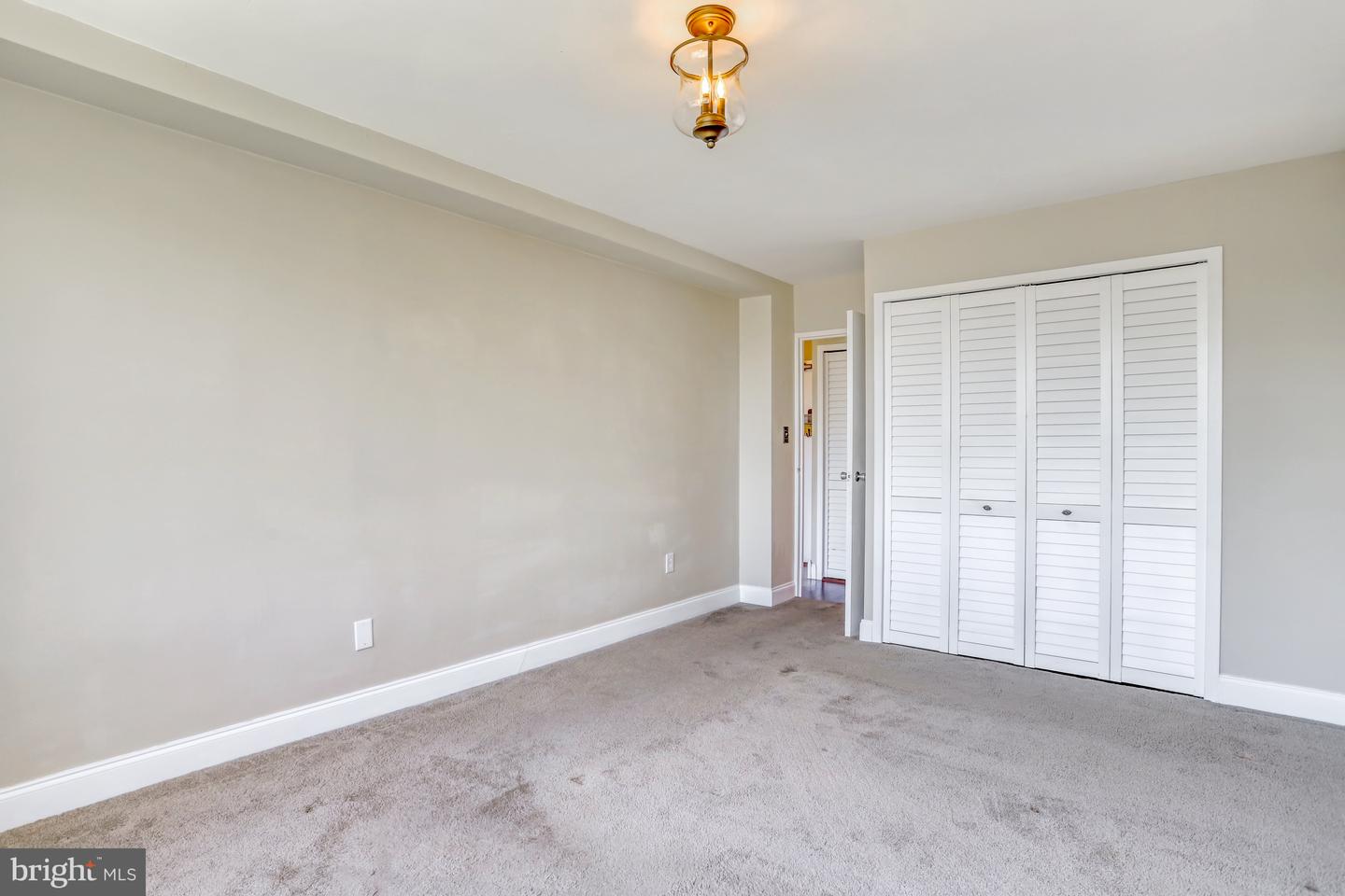 6631 WAKEFIELD DRIVE Unit: 612