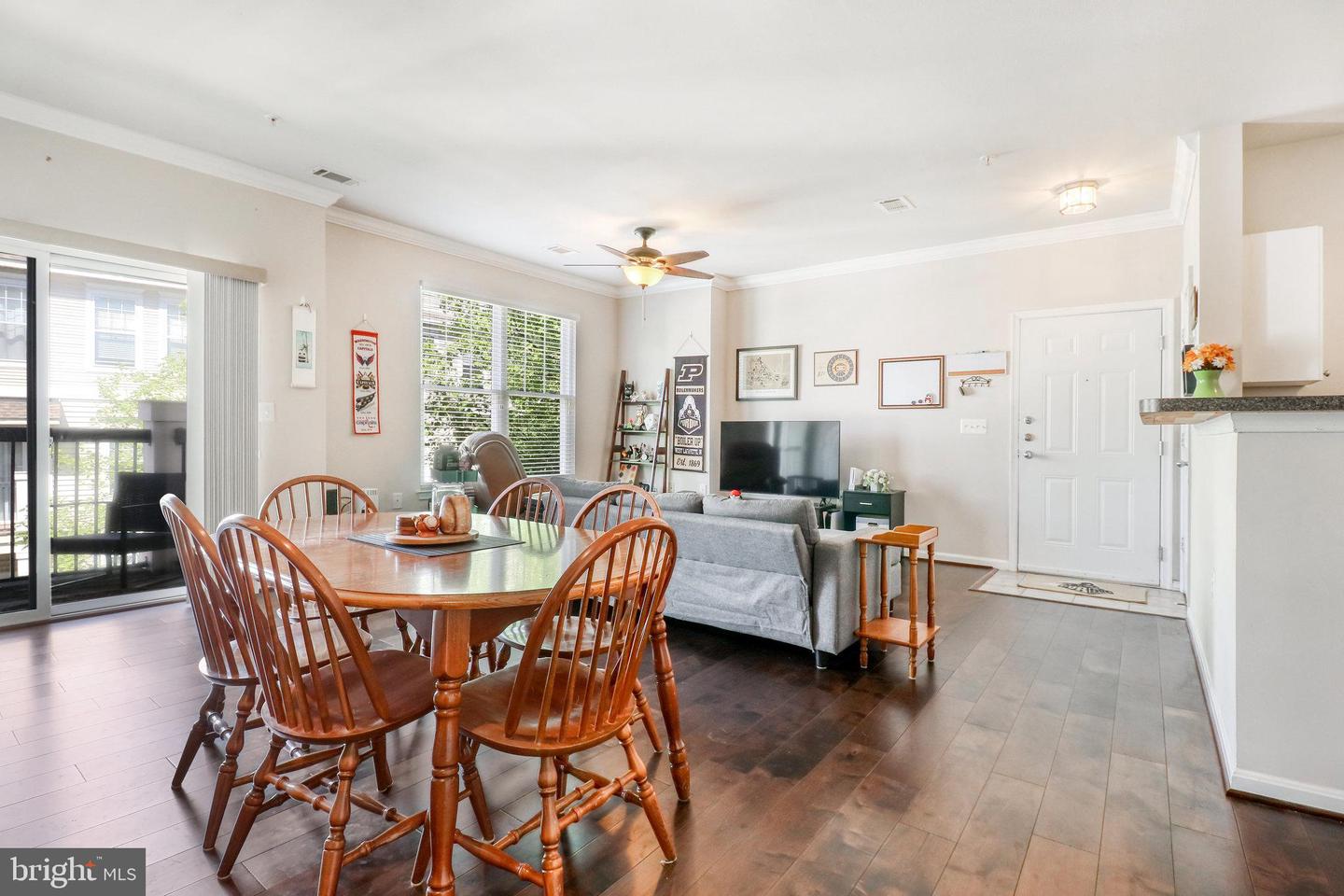 11395 ARISTOTLE DRIVE Unit: 11-313
