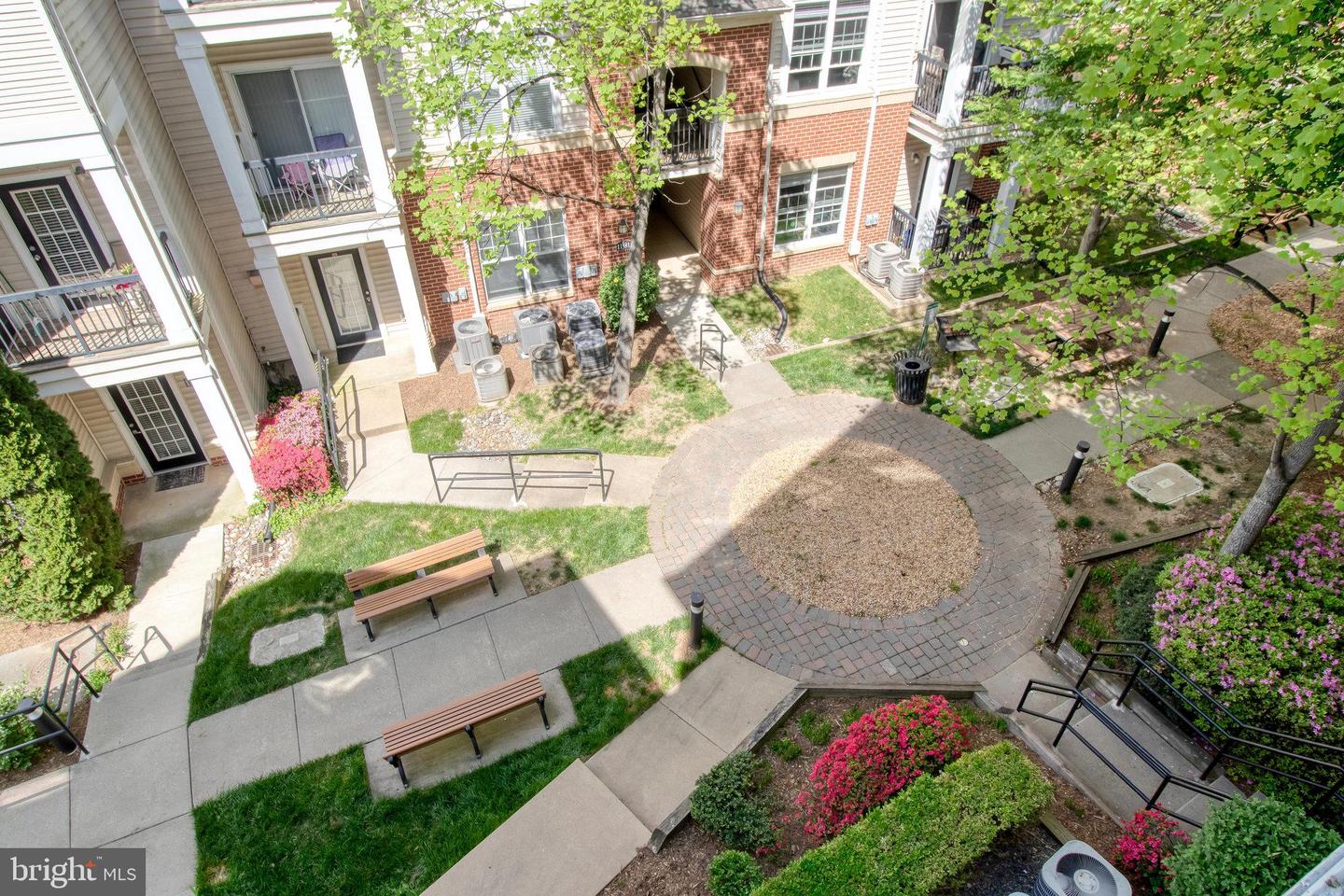11395 ARISTOTLE DRIVE Unit: 11-313