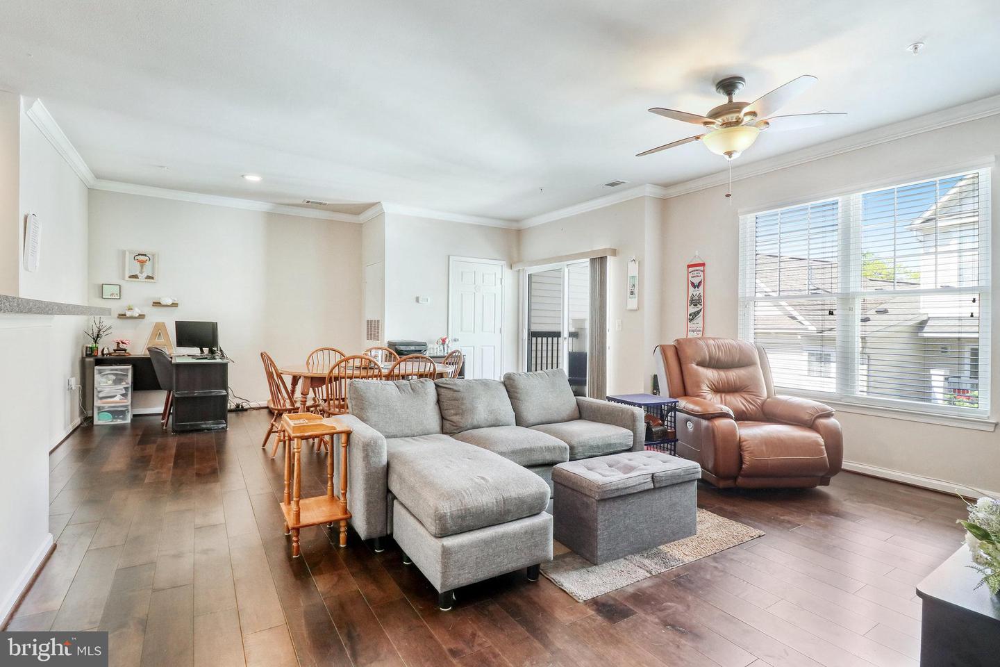 11395 ARISTOTLE DRIVE Unit: 11-313
