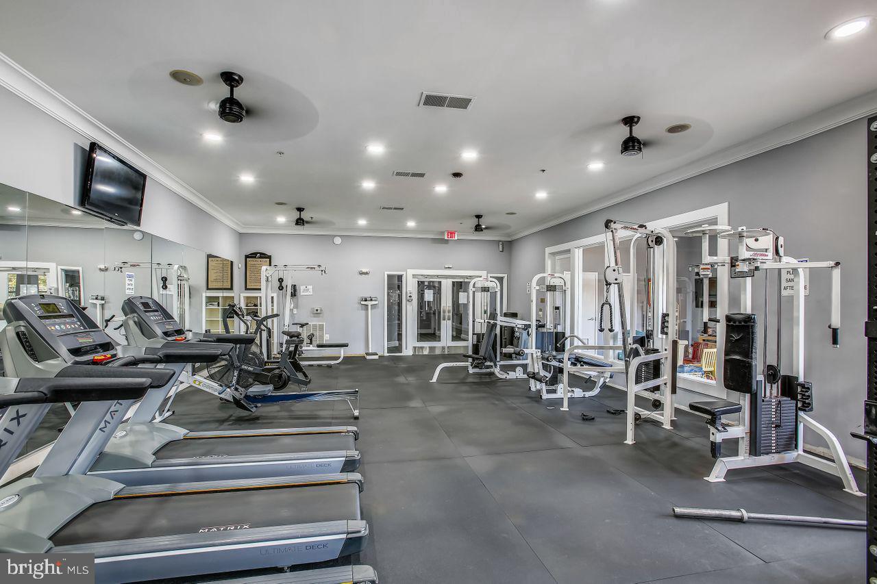 11395 ARISTOTLE DRIVE Unit: 11-313