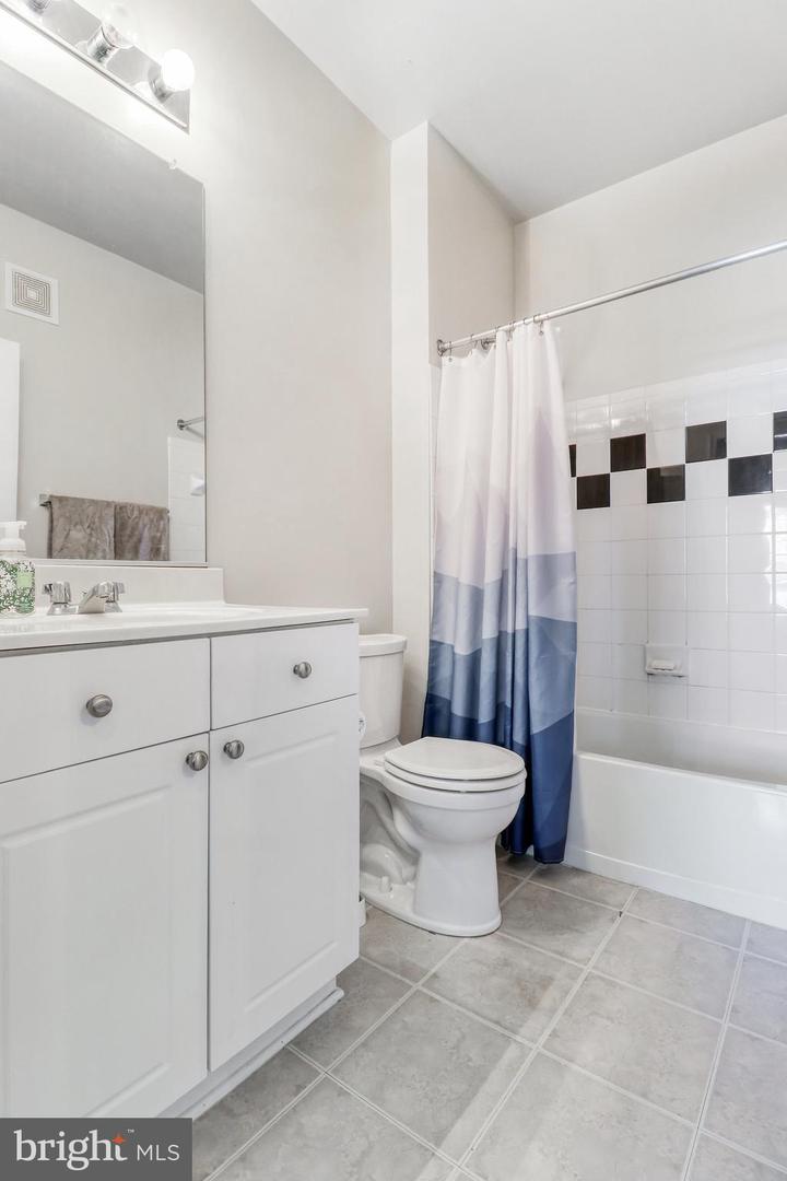 11395 ARISTOTLE DRIVE Unit: 11-313