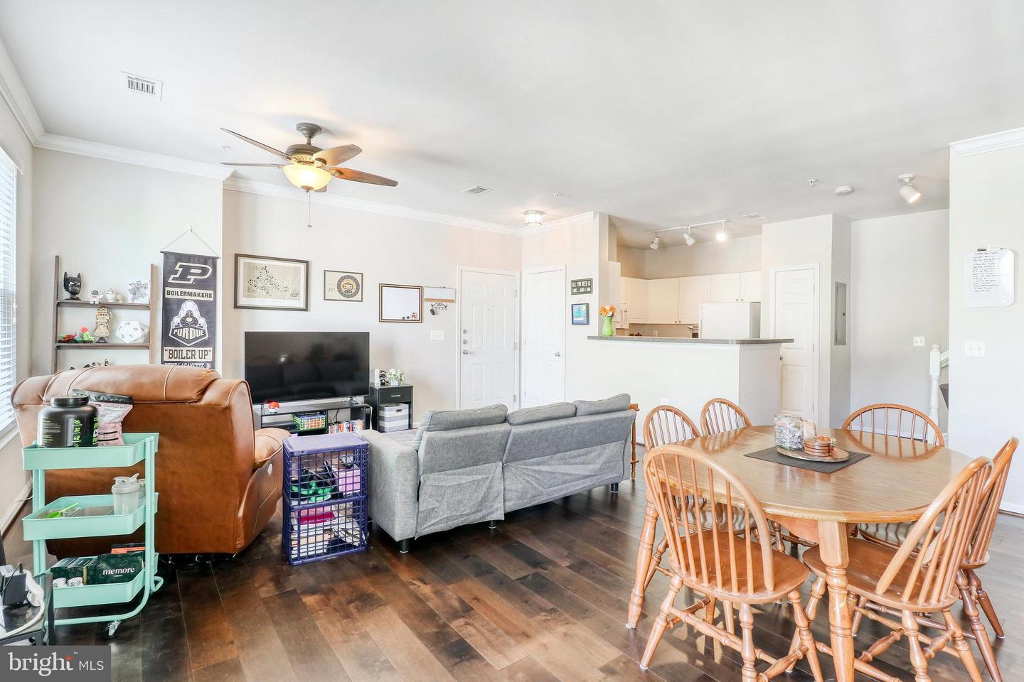 11395 ARISTOTLE DRIVE Unit: 11-313