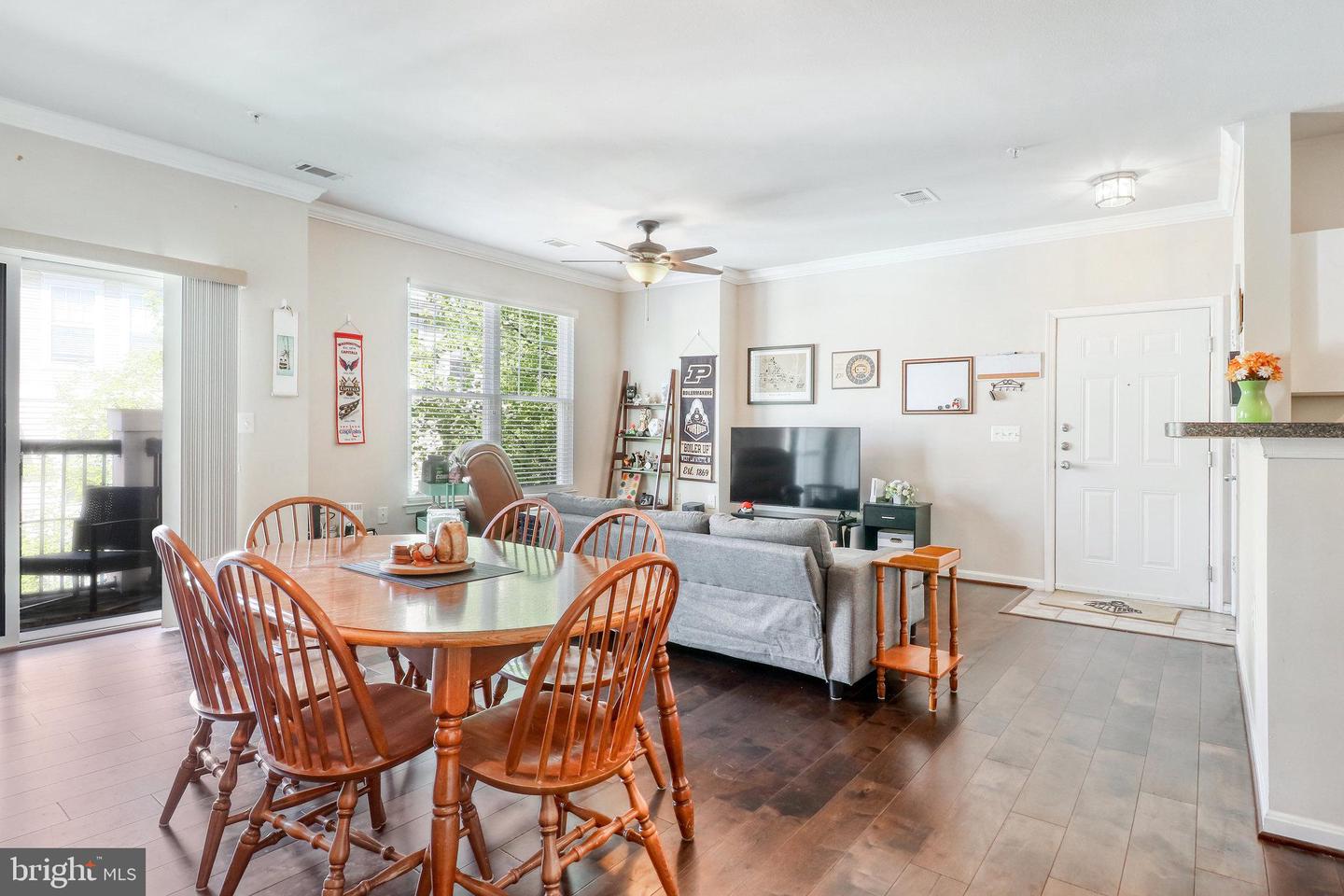 11395 ARISTOTLE DRIVE Unit: 11-313