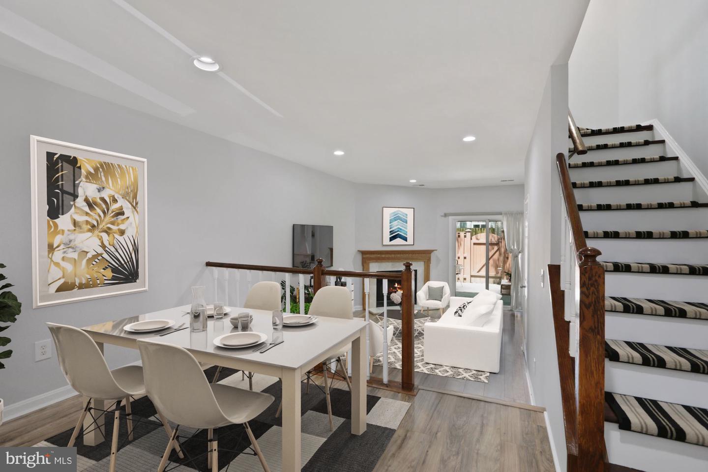 2120 WHISPERWOOD GLEN LANE
