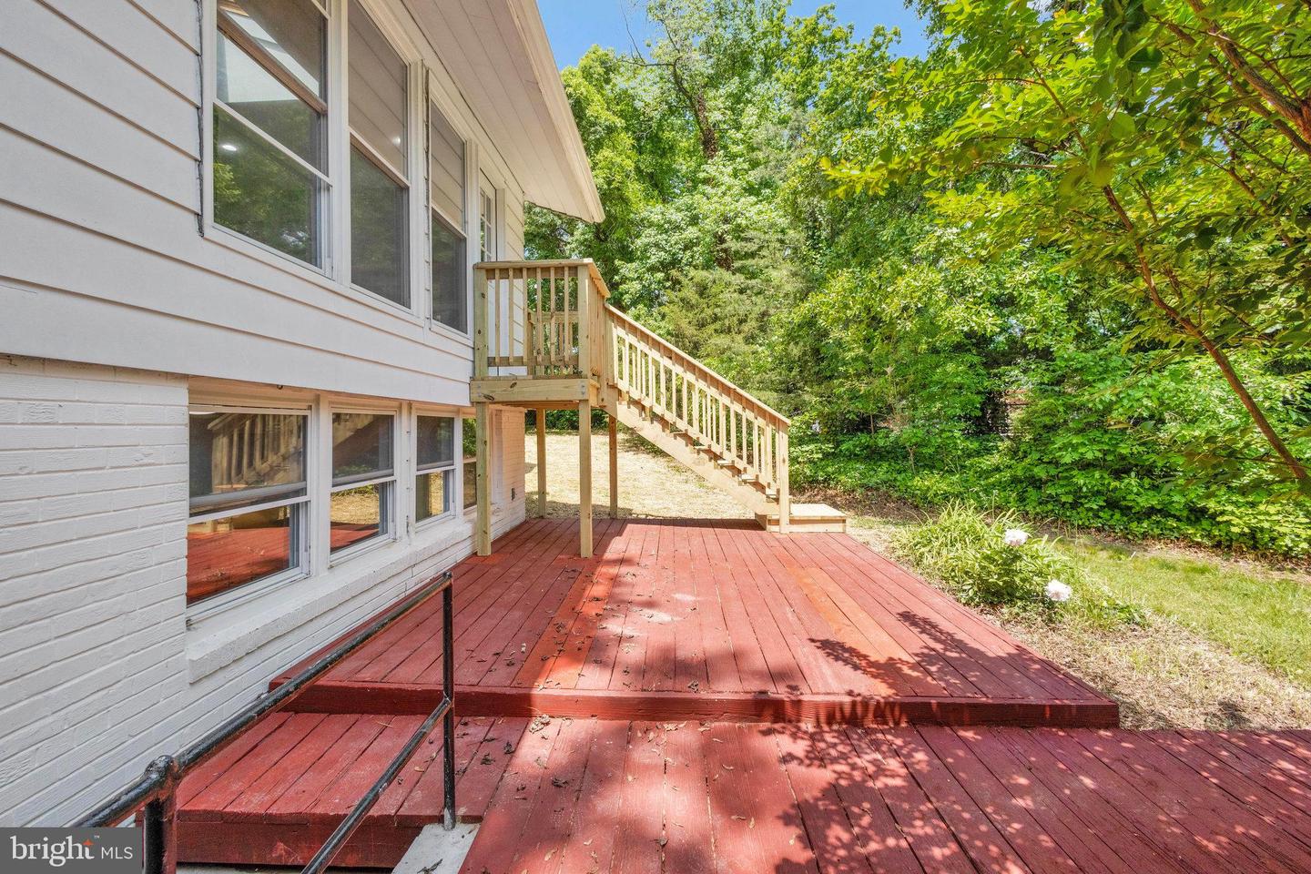 4409 ROUNDHILL ROAD