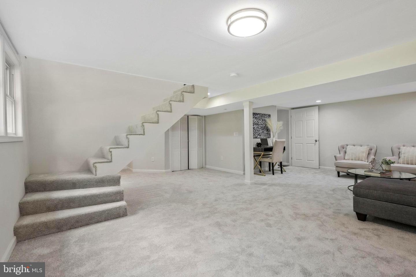 4409 ROUNDHILL ROAD