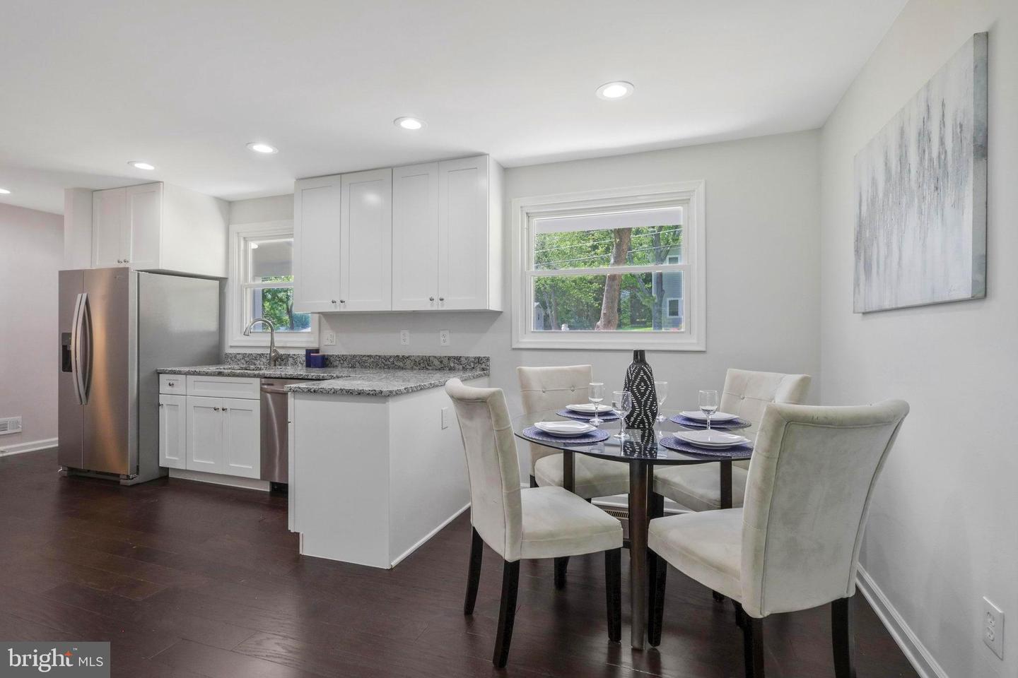 4409 ROUNDHILL ROAD