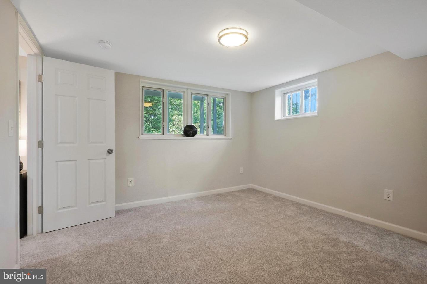 4409 ROUNDHILL ROAD