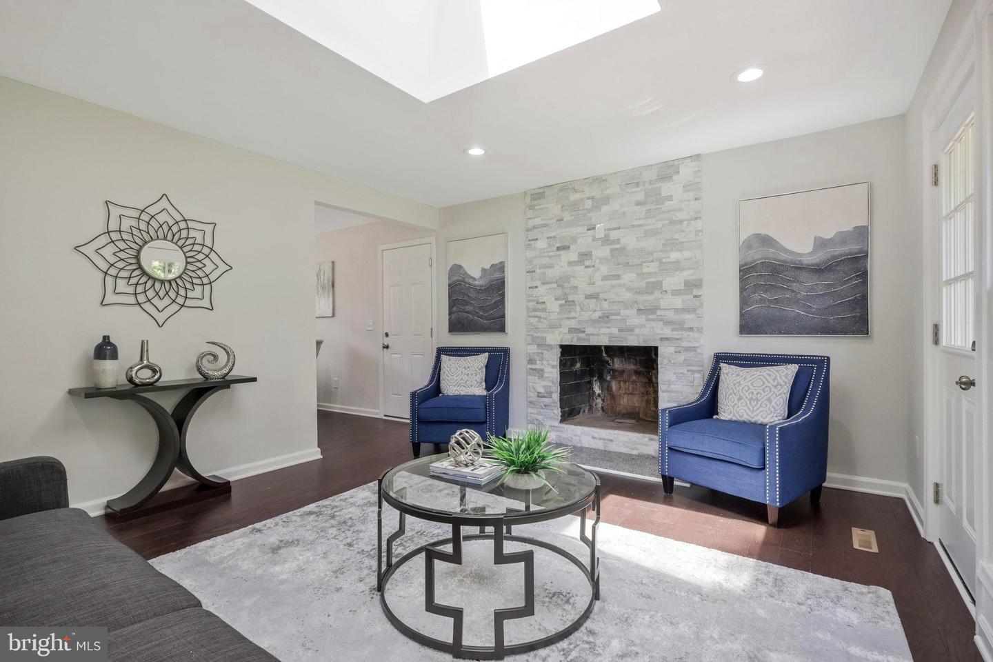 4409 ROUNDHILL ROAD