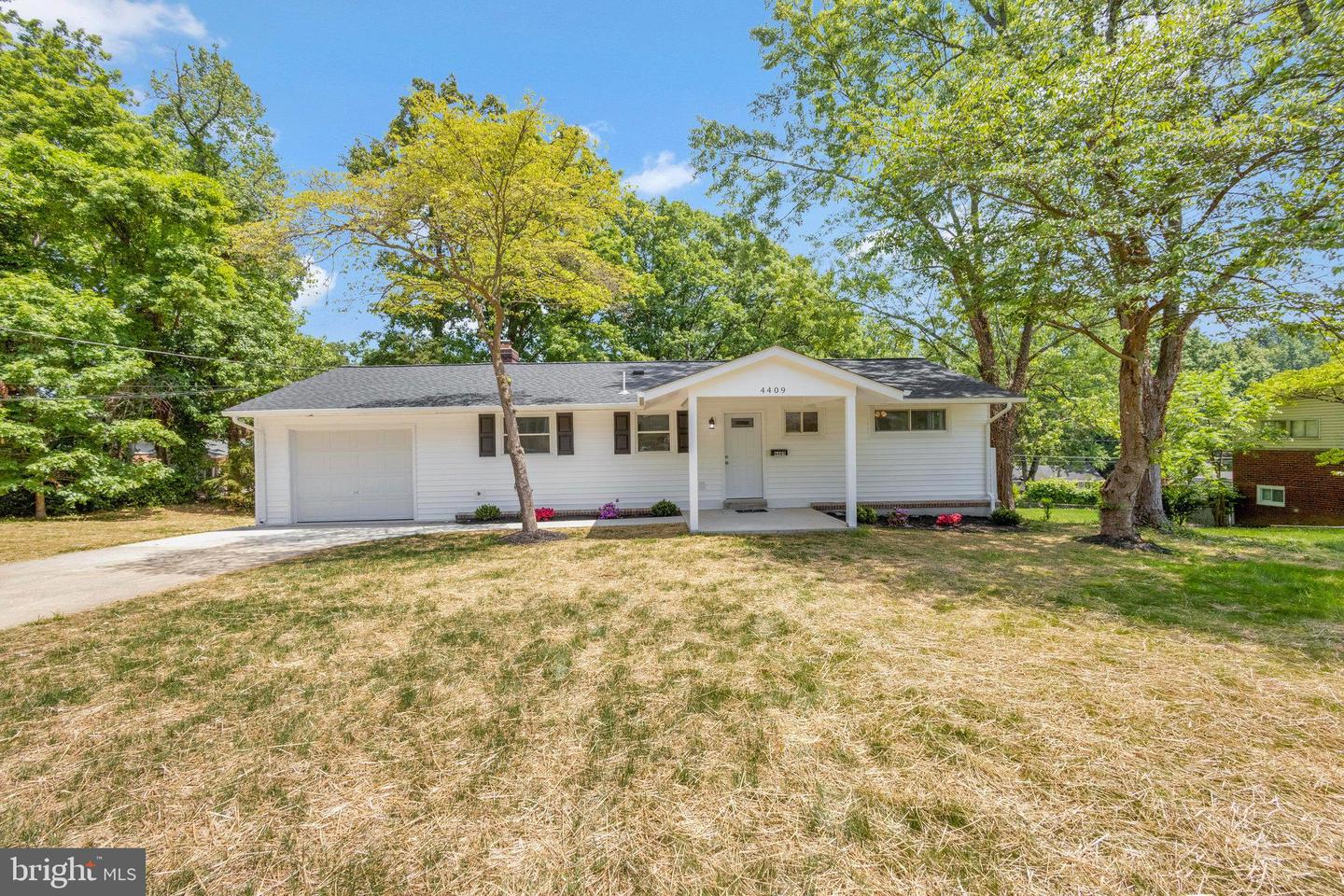 4409 ROUNDHILL ROAD