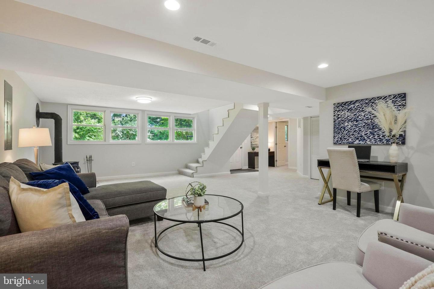 4409 ROUNDHILL ROAD