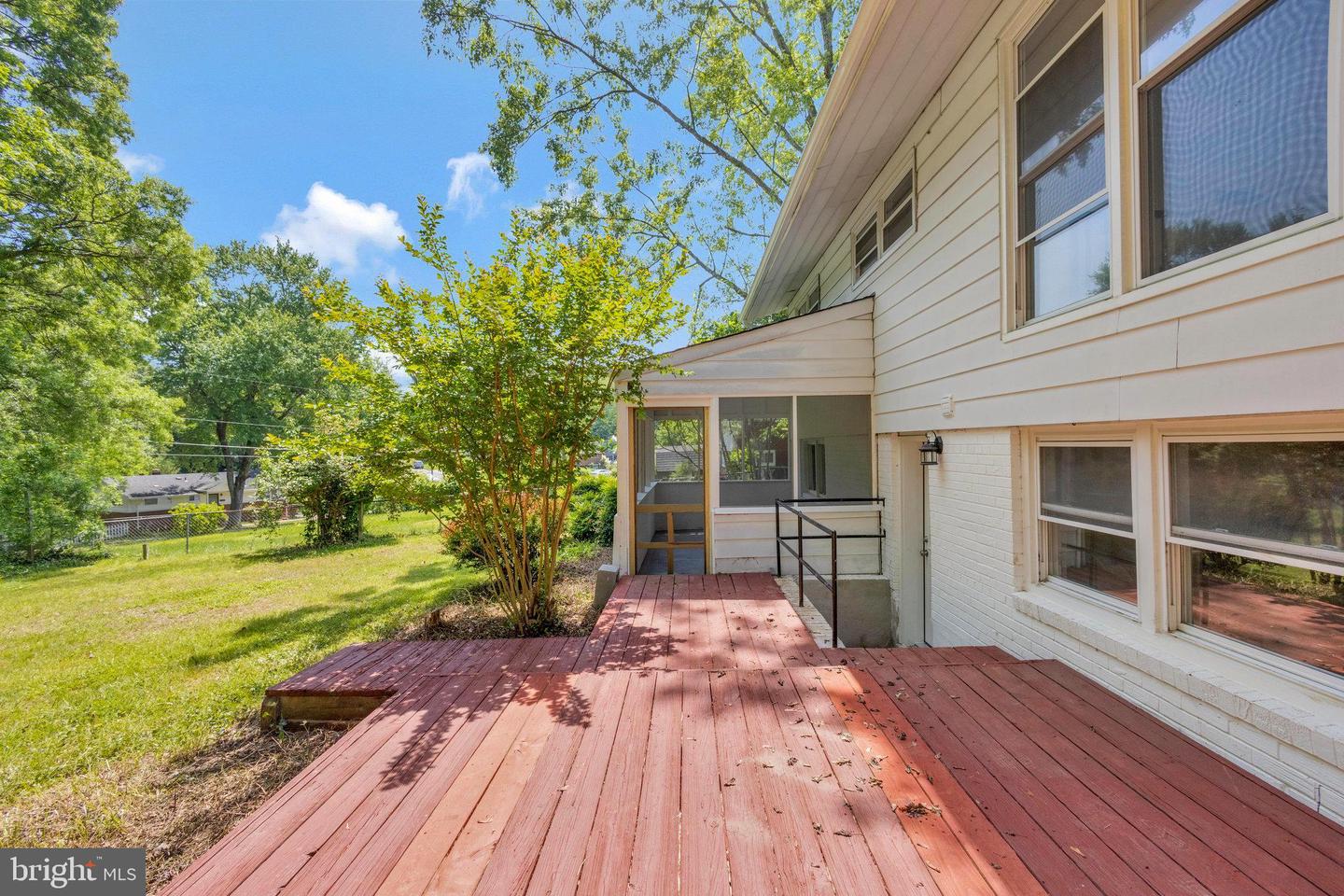 4409 ROUNDHILL ROAD
