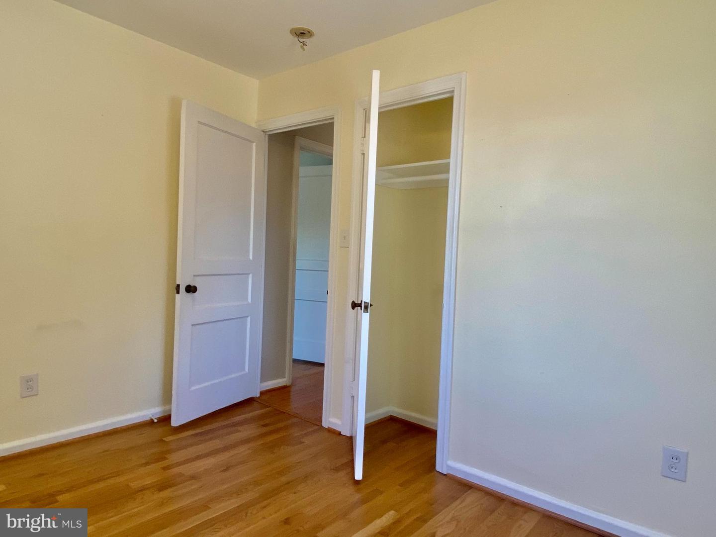 2715 FORT DRIVE
