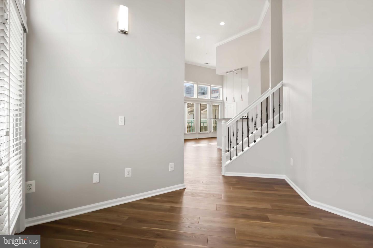 12000 MARKET STREET Unit: 401