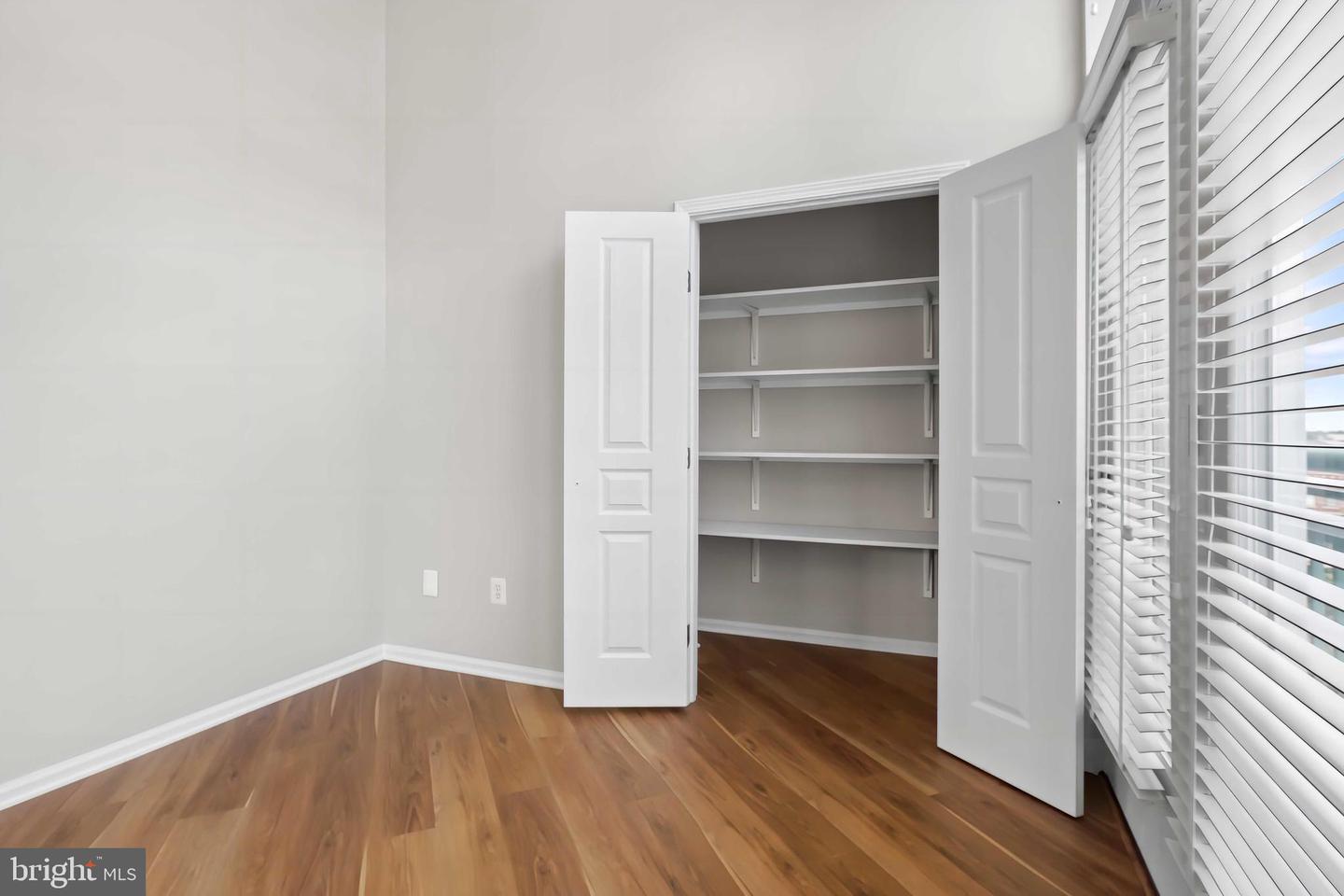 12000 MARKET STREET Unit: 401