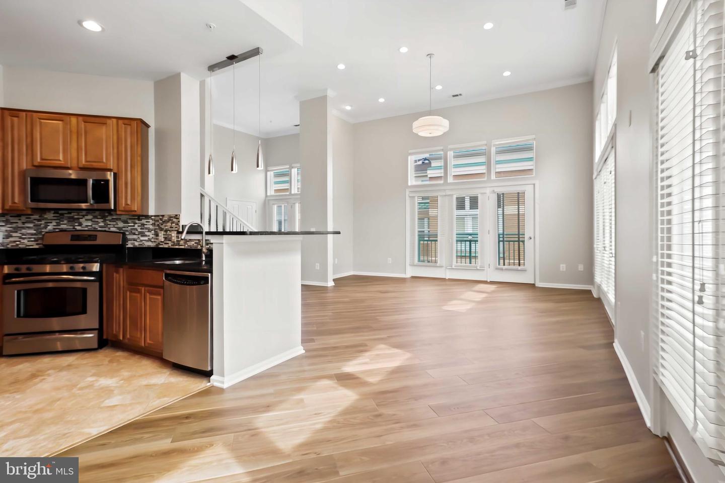 12000 MARKET STREET Unit: 401