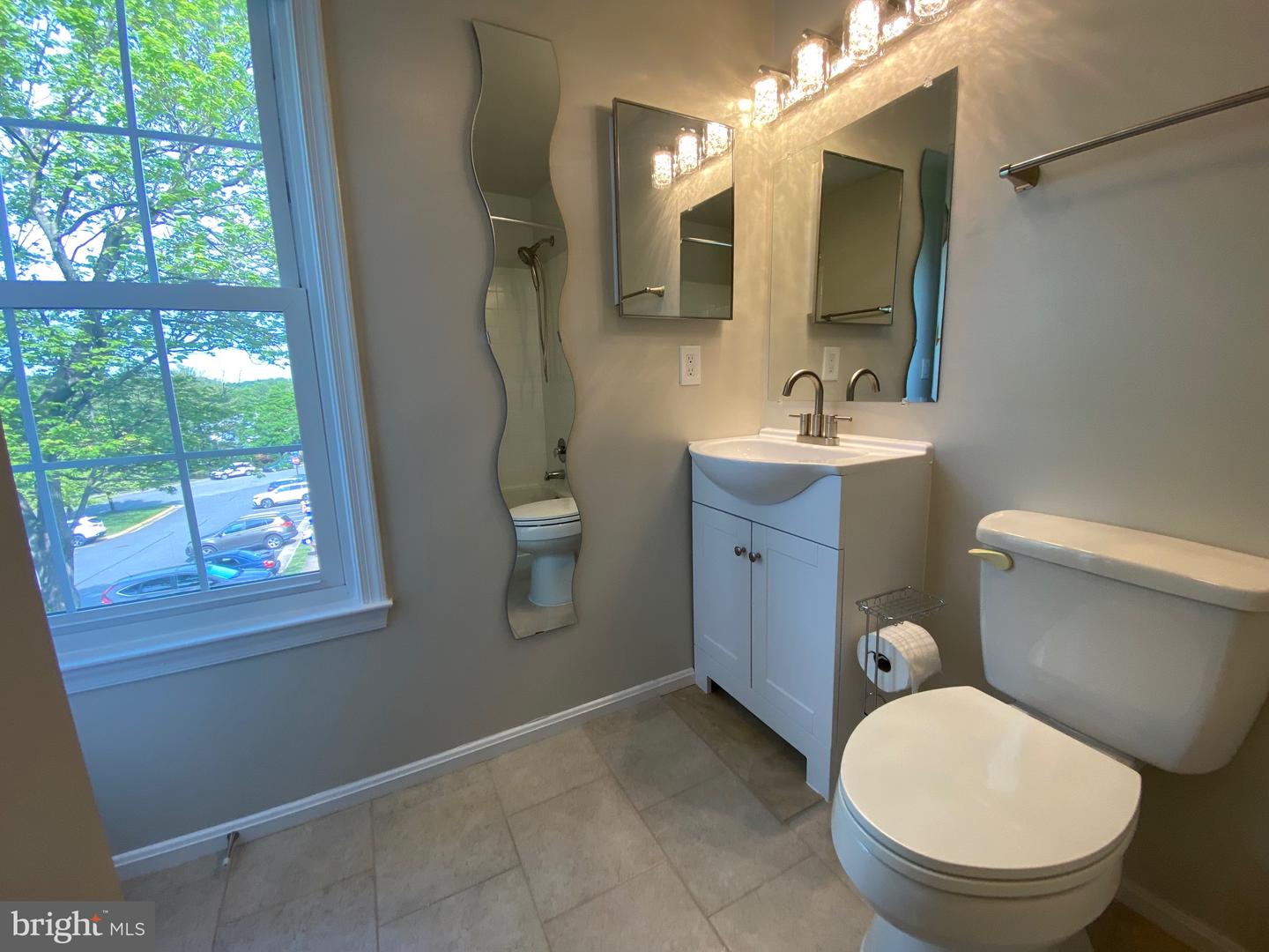 6564 OVERLEIGH LANE