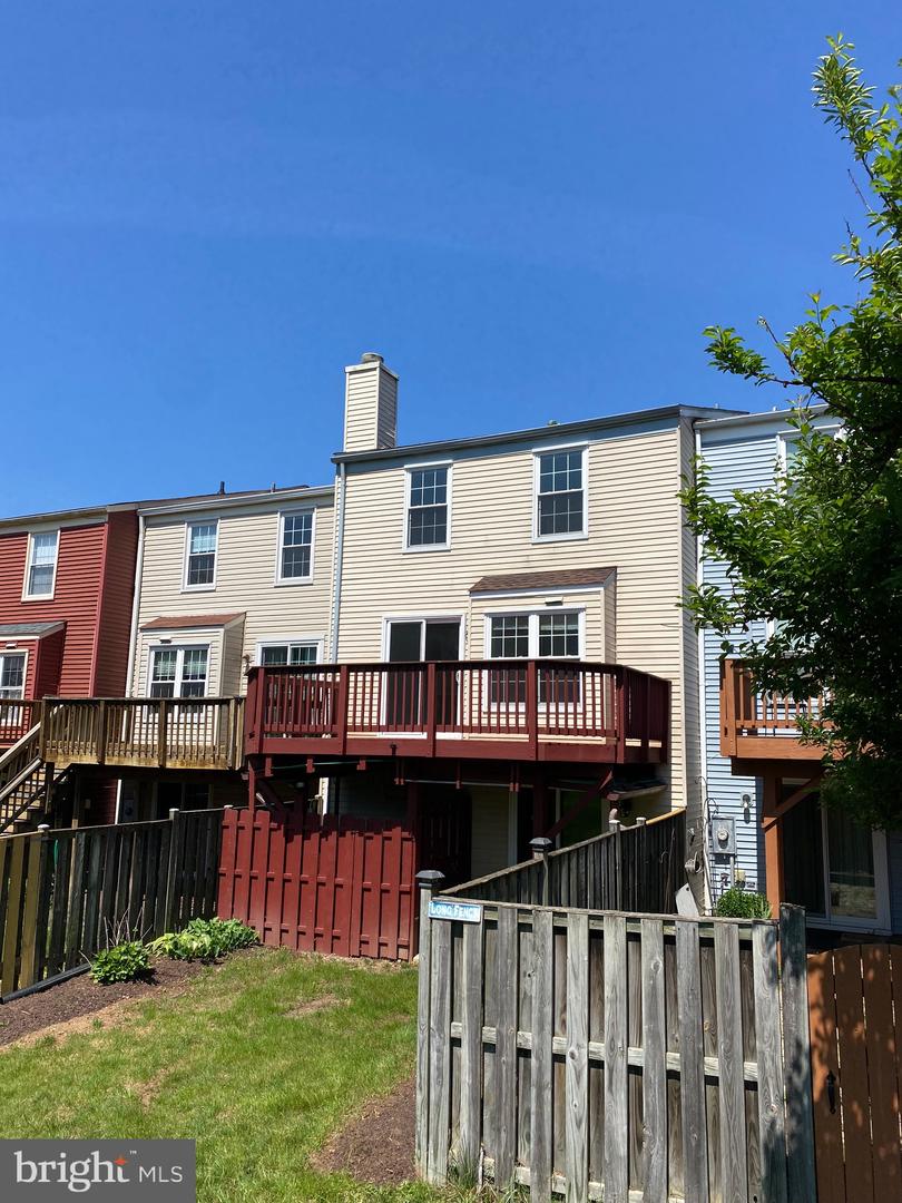 6564 OVERLEIGH LANE
