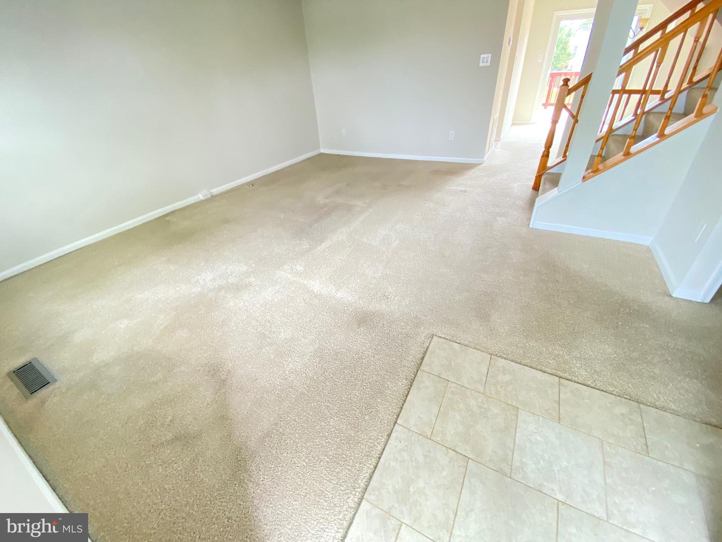 6564 OVERLEIGH LANE