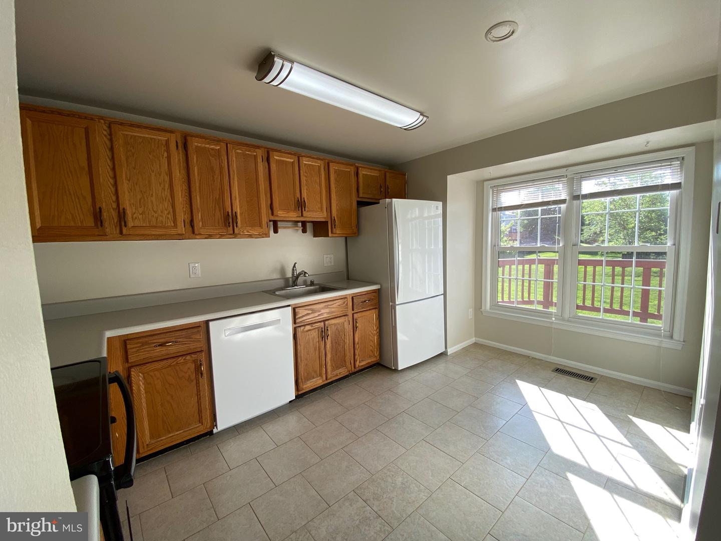 6564 OVERLEIGH LANE