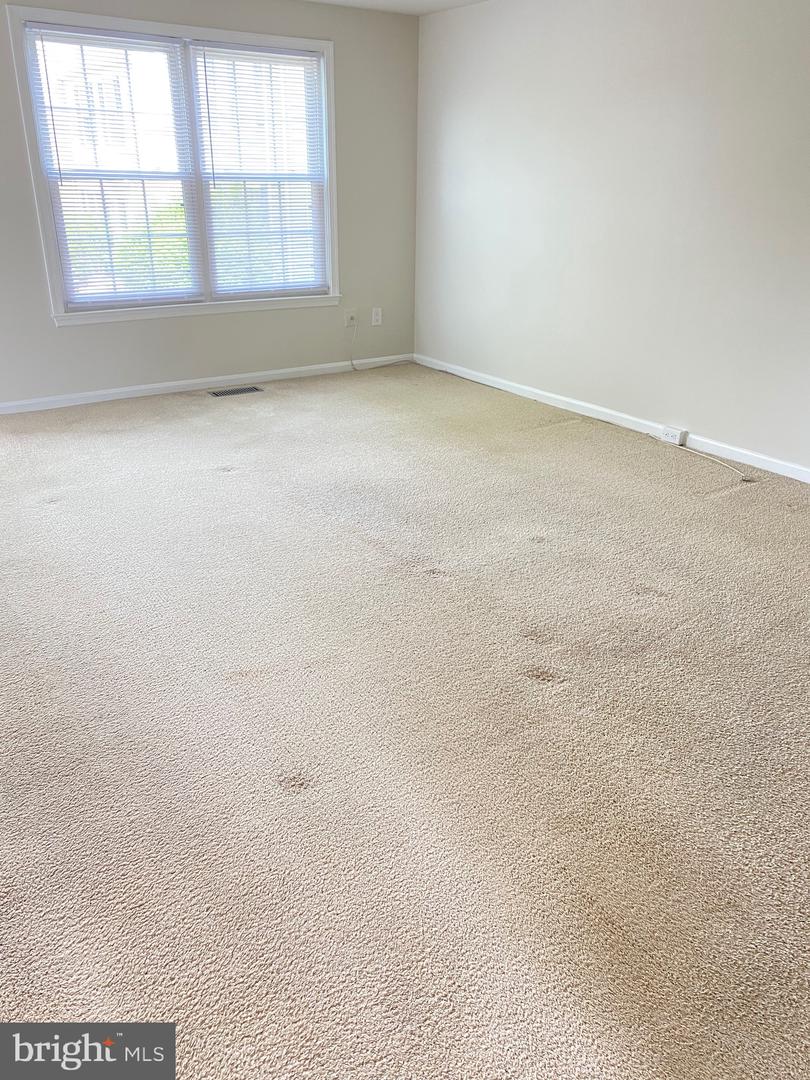 6564 OVERLEIGH LANE