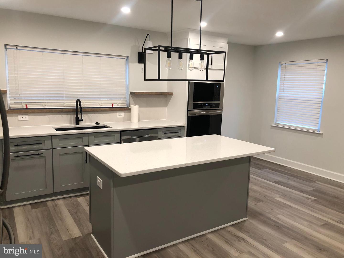 4001 SUMMER HOLLOW COURT Unit: 164C