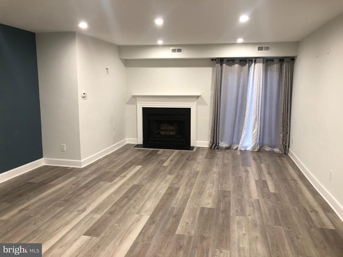 4001 SUMMER HOLLOW COURT Unit: 164C