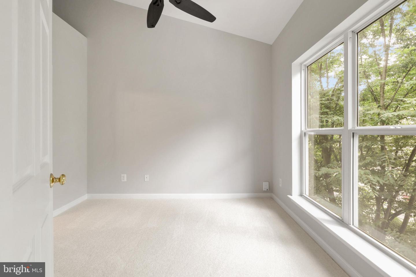 6511 GRANGE LANE Unit: 402