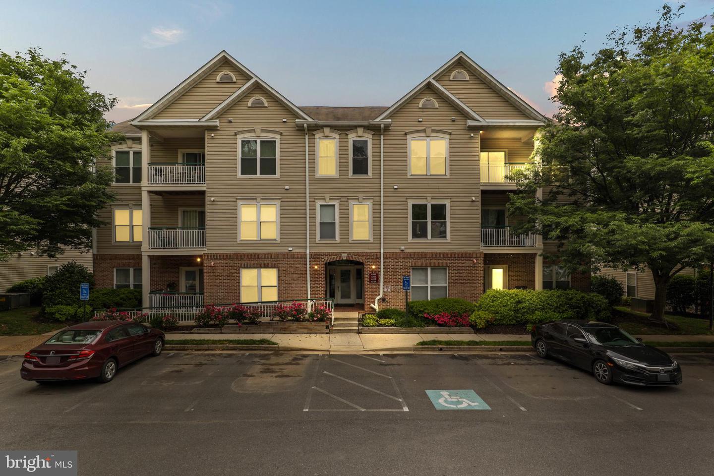 6511 GRANGE LANE Unit: 402