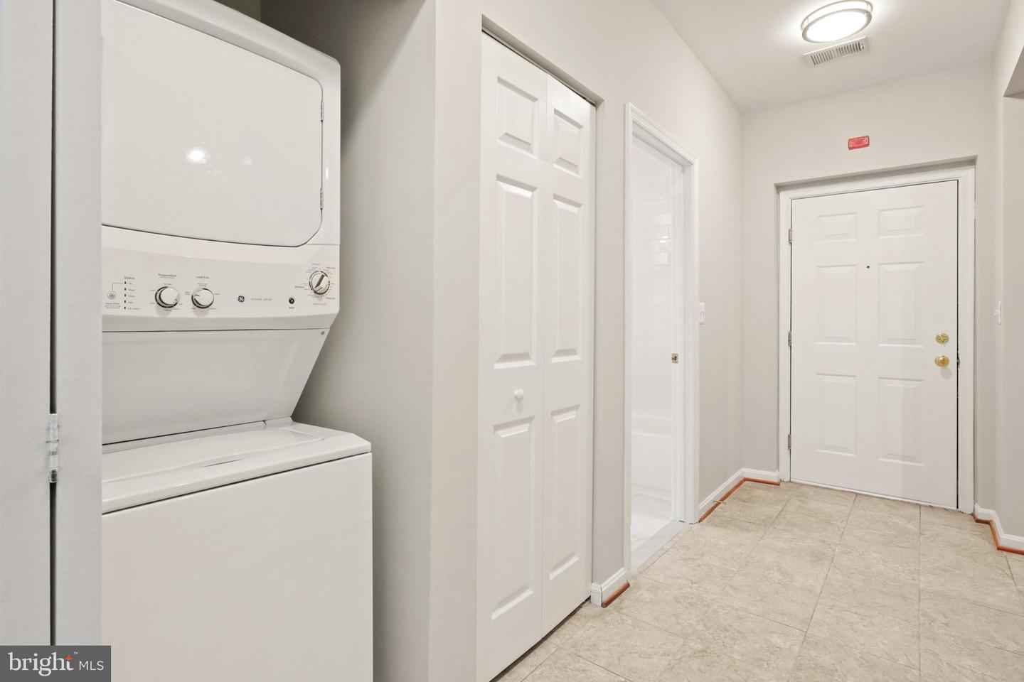 6511 GRANGE LANE Unit: 402