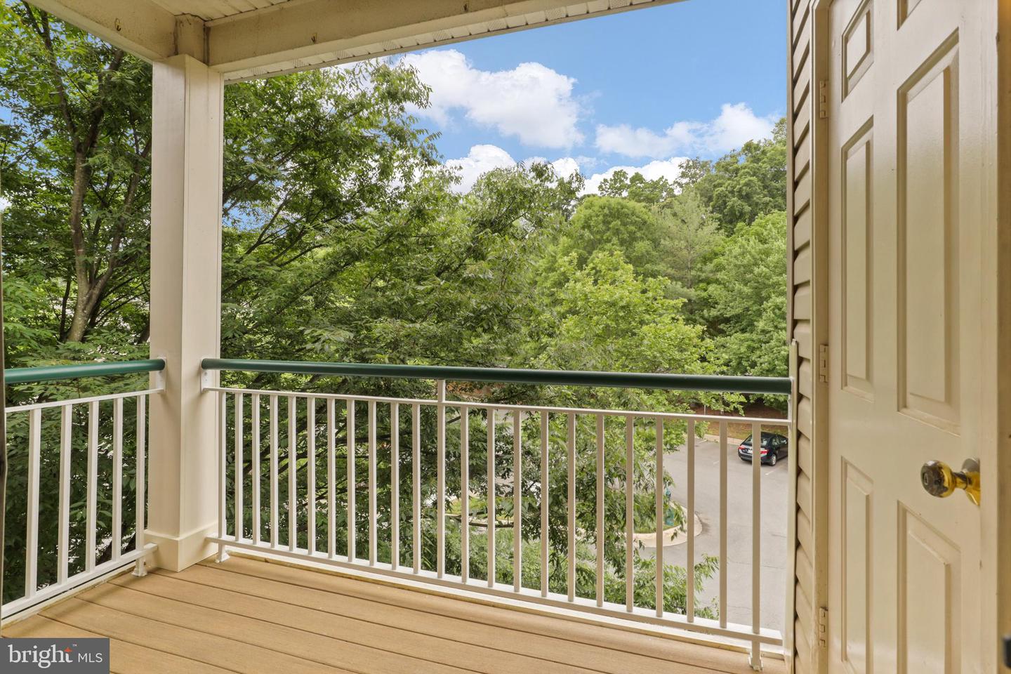 6511 GRANGE LANE Unit: 402