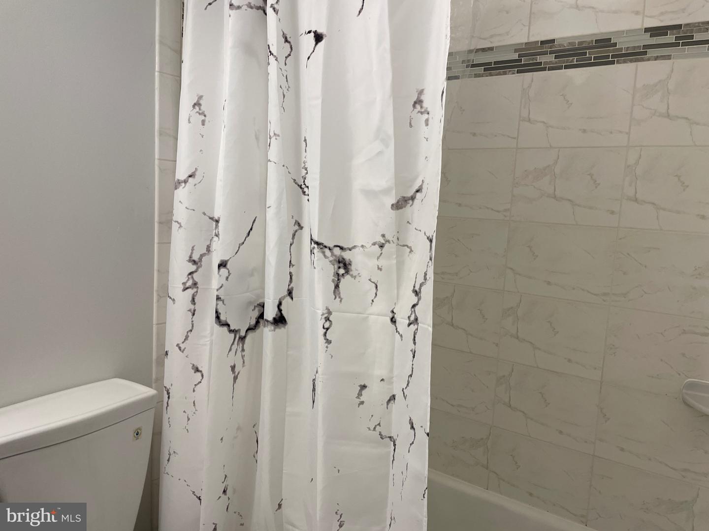 3314 WOODBURN VILLAGE DRIVE Unit: 31