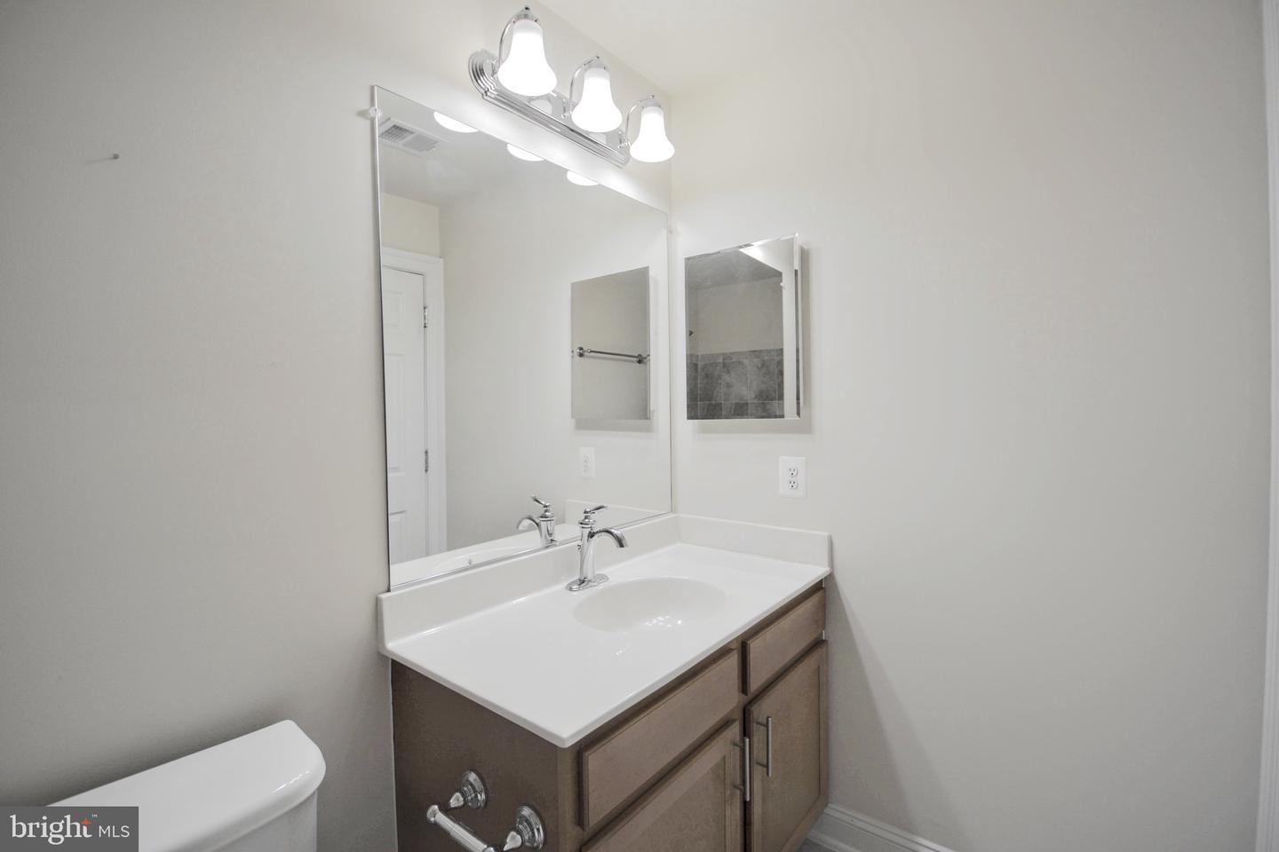 9510 CANONBURY SQUARE