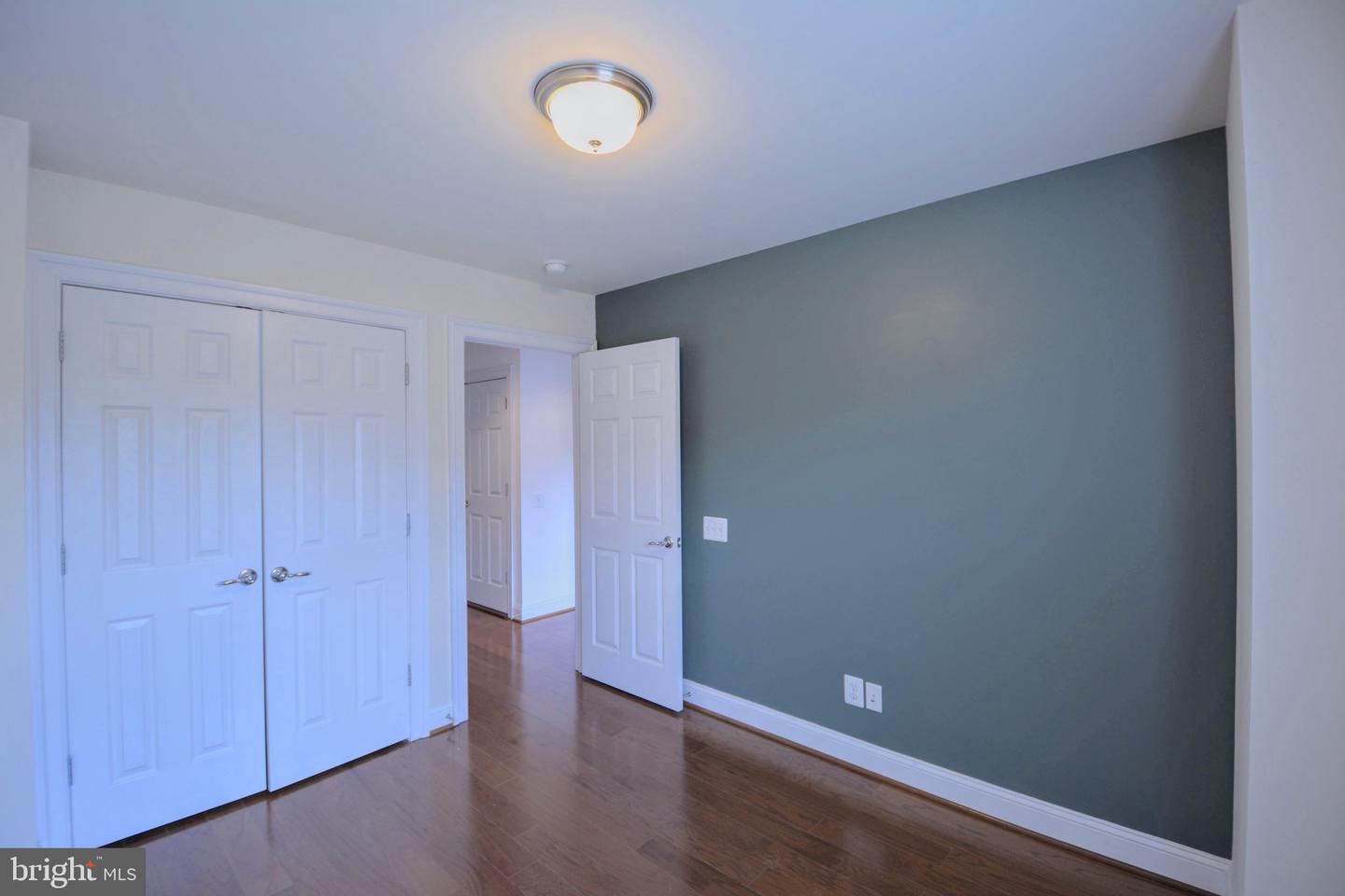 9510 CANONBURY SQUARE