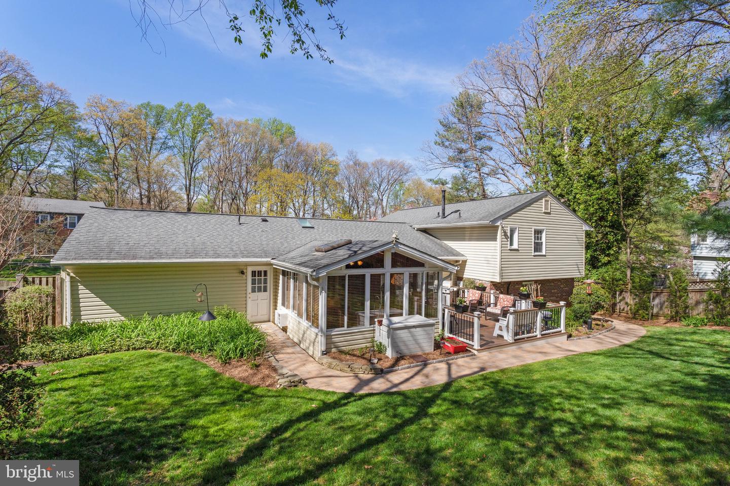 2307 TANGLEVALE DRIVE