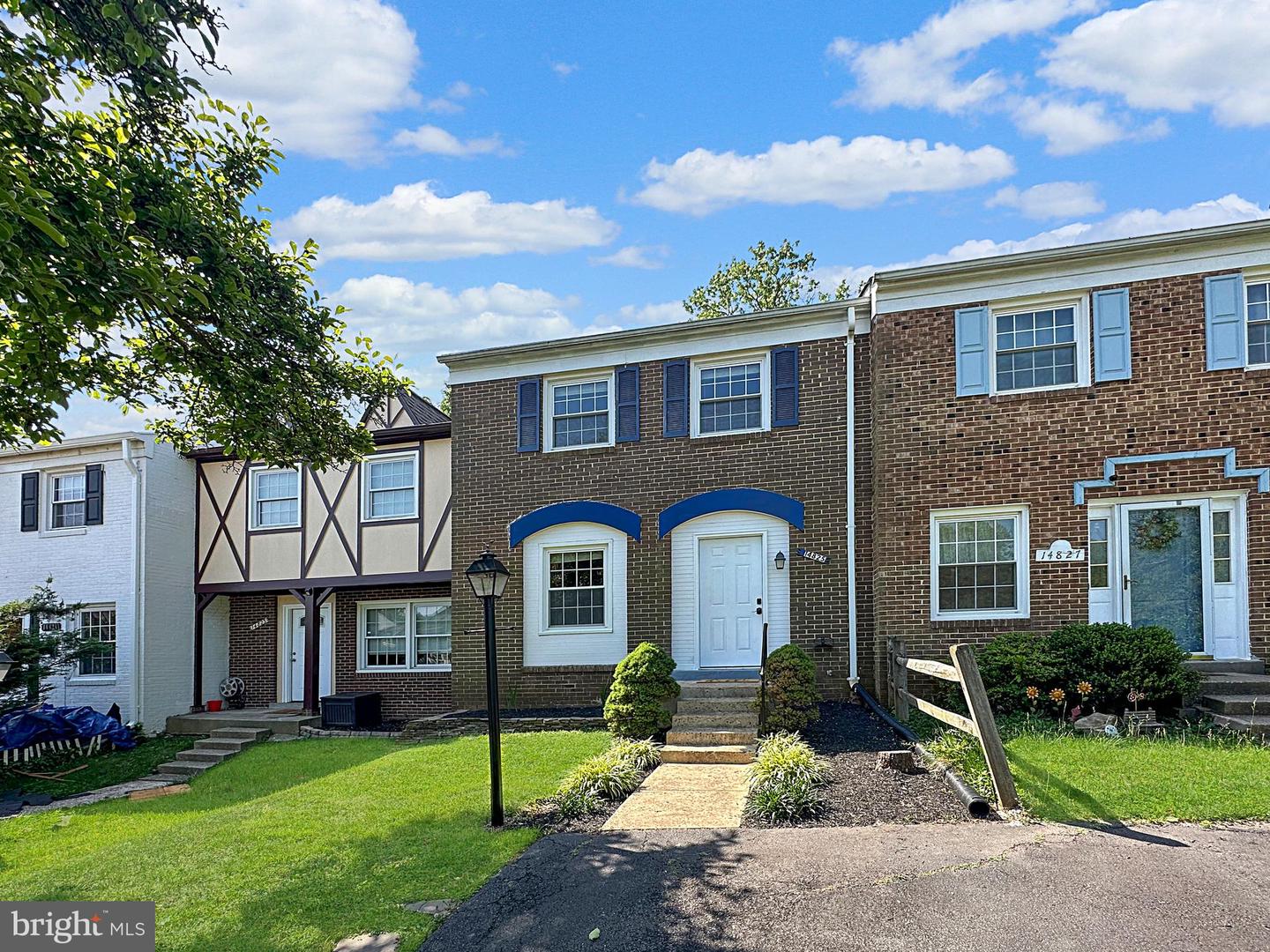 14825 HATFIELD SQUARE