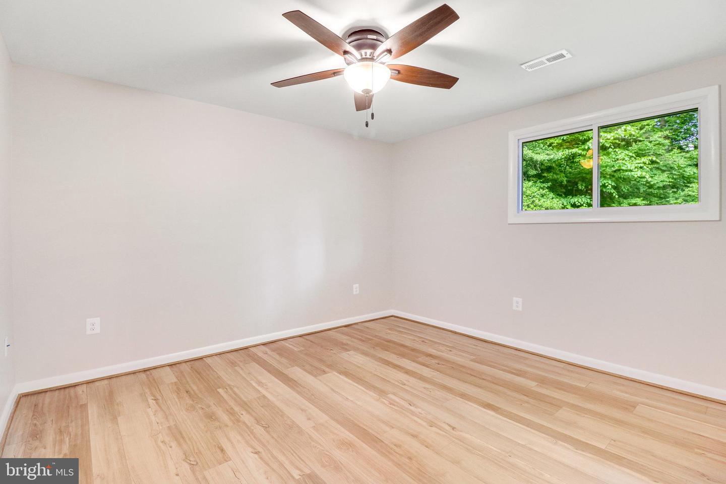 5019 FLEMING DRIVE
