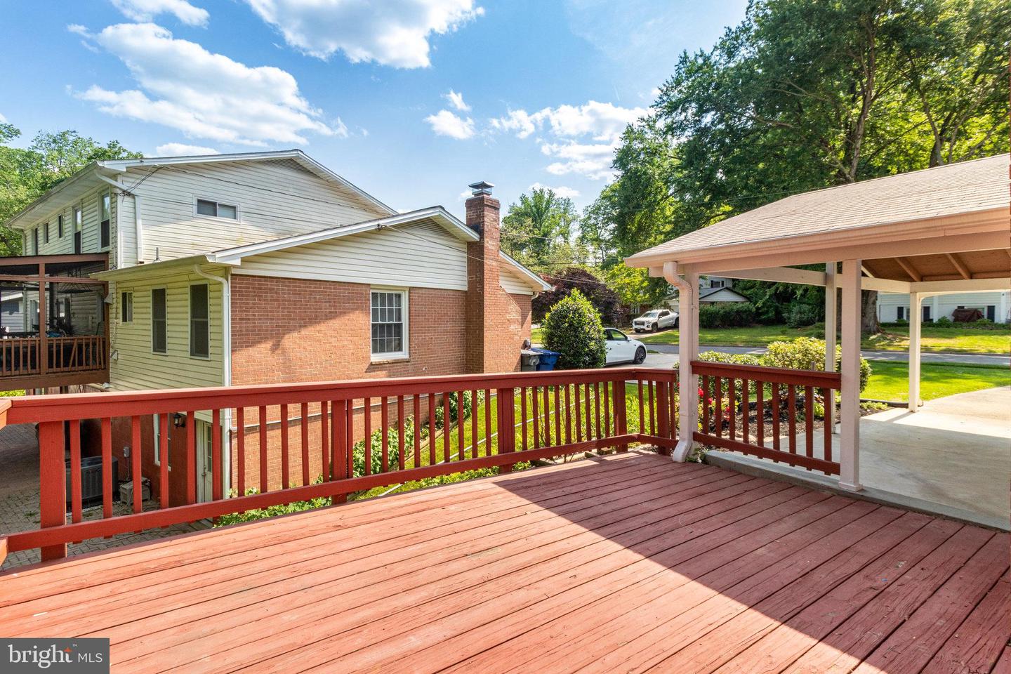 5019 FLEMING DRIVE