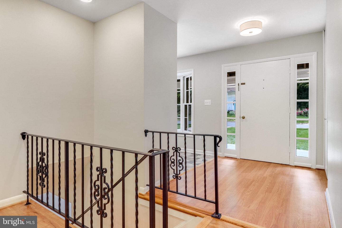 5019 FLEMING DRIVE