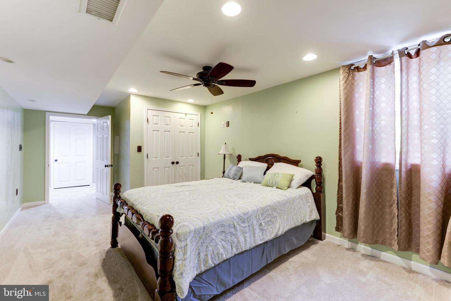 6912 CONFEDERATE RIDGE LANE