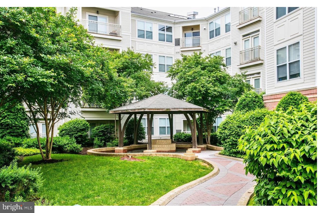 9480 VIRGINIA CENTER BOULEVARD Unit: 224