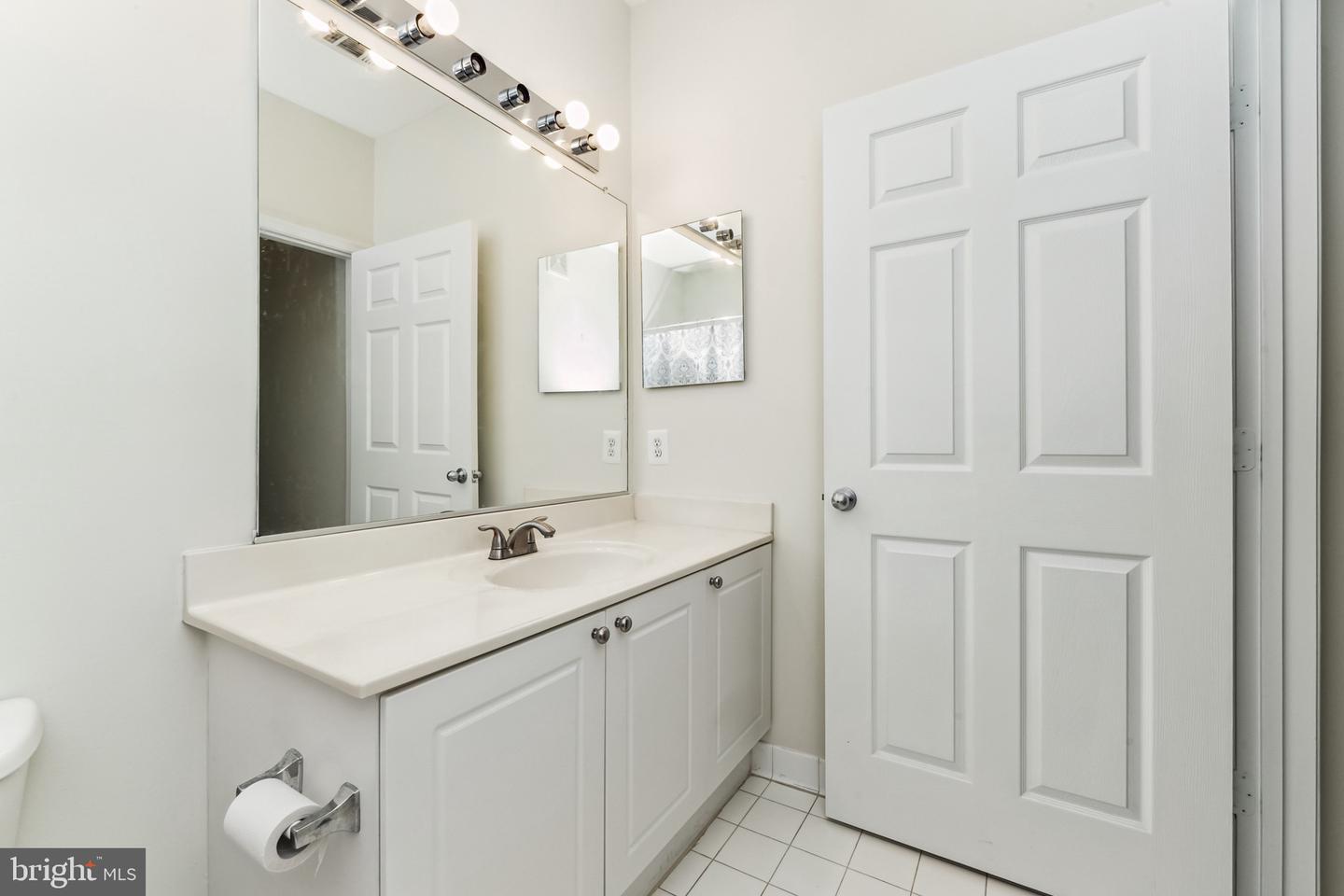 9480 VIRGINIA CENTER BOULEVARD Unit: 224